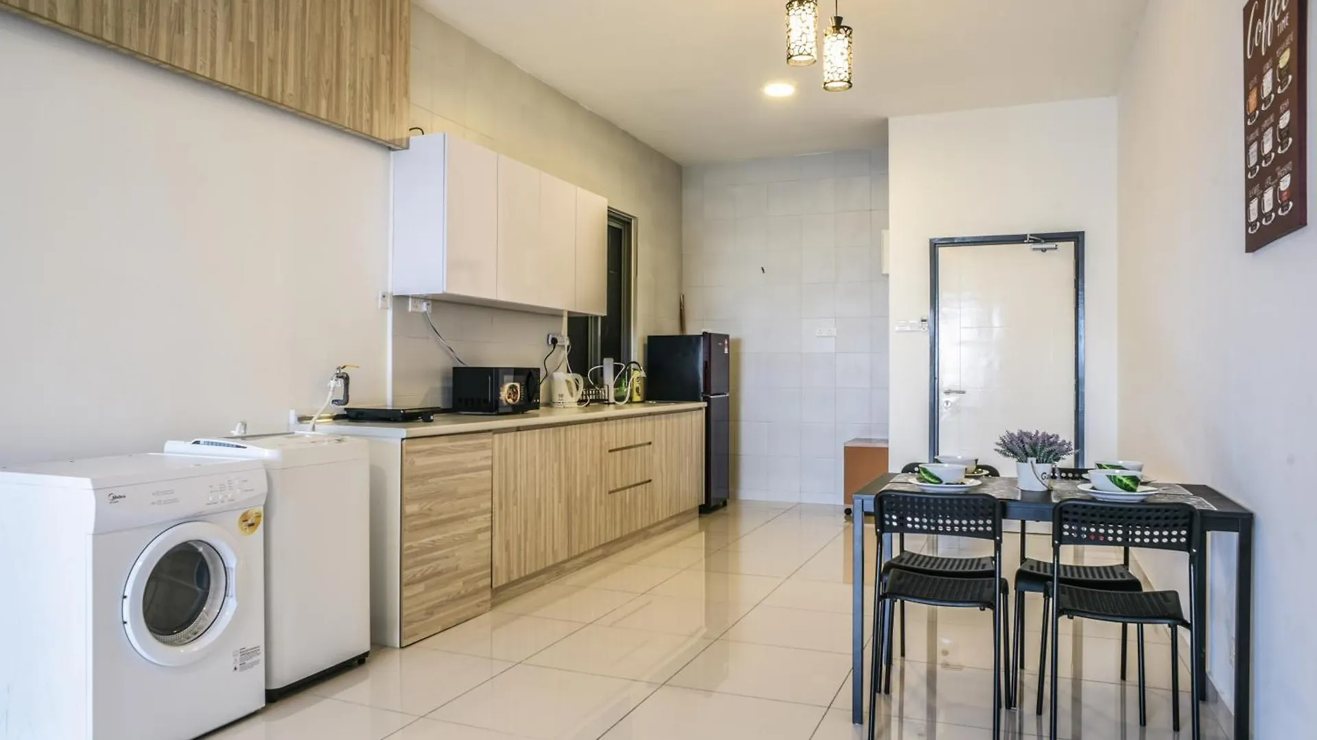 Damen Subang By Widebed Apartment Subang Jaya Malaysia